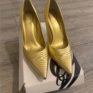Nine West Shimmering Gold stilettos